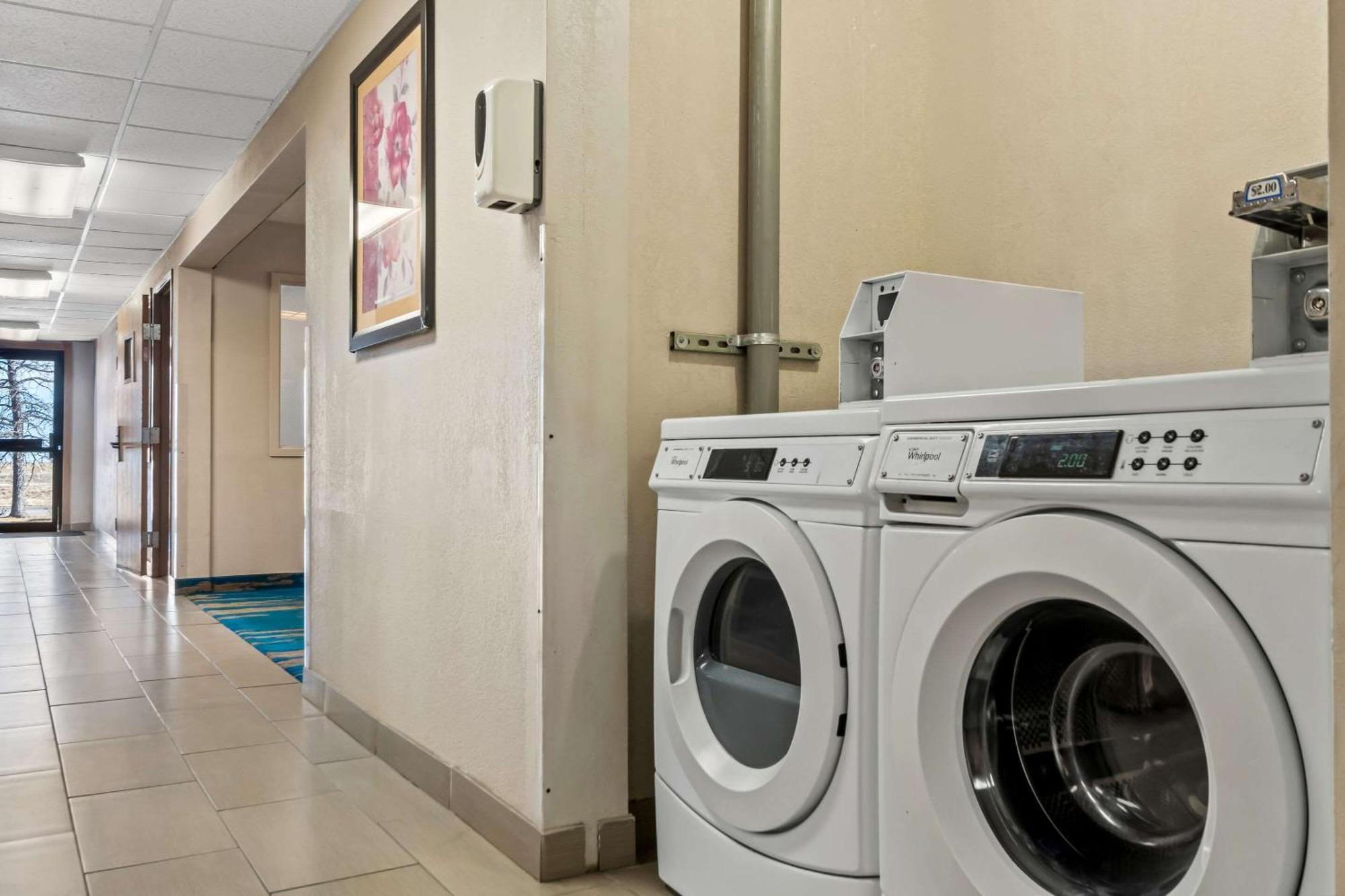 Quality Inn Sidney I-80 Eksteriør bilde